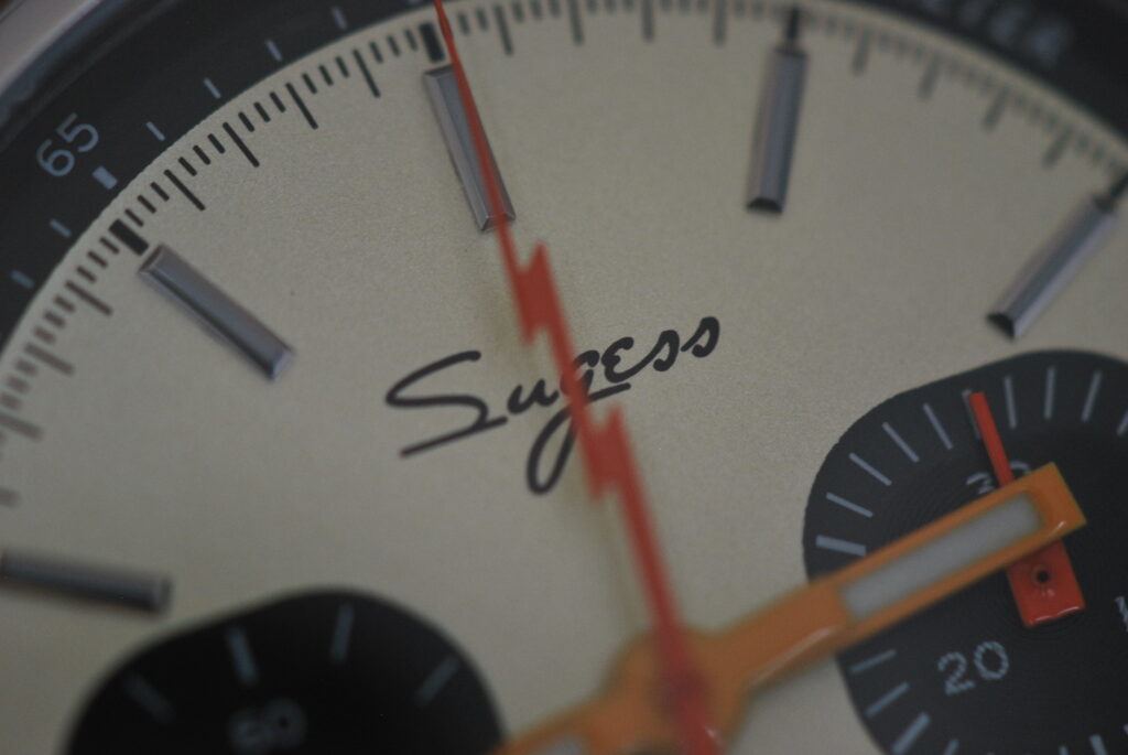 Makroaufnahme Zifferblatt Sugess Chronograph